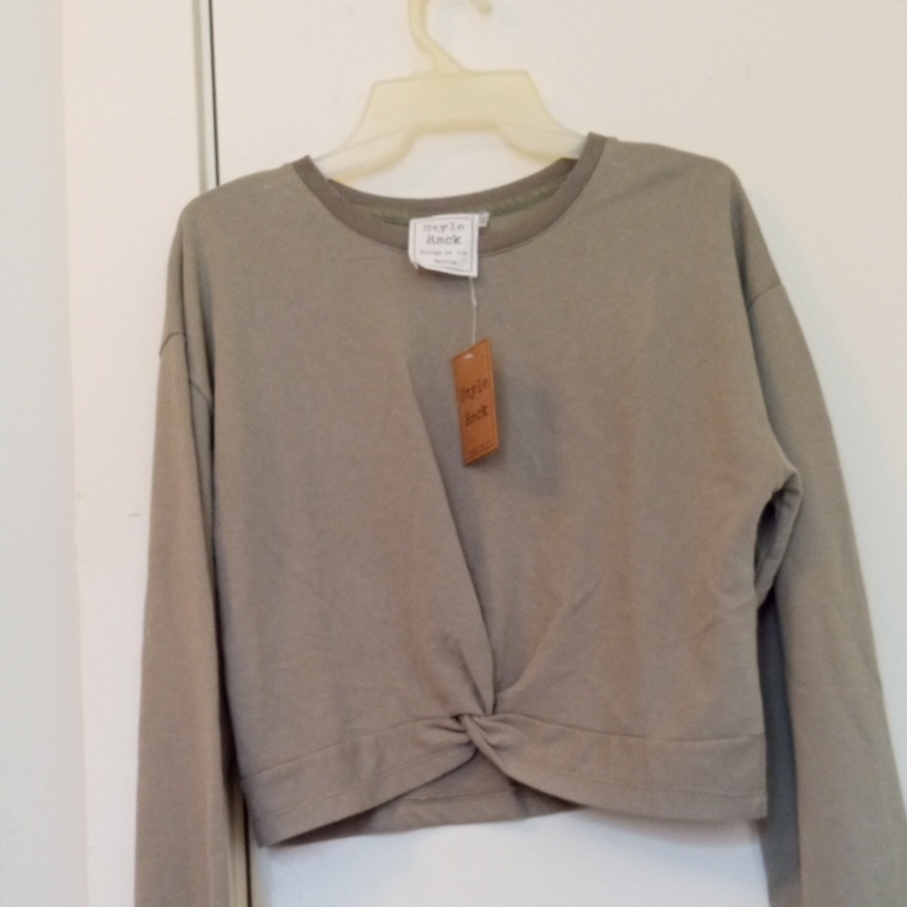 Brand New STYLE RACK Long Sleeve Tee